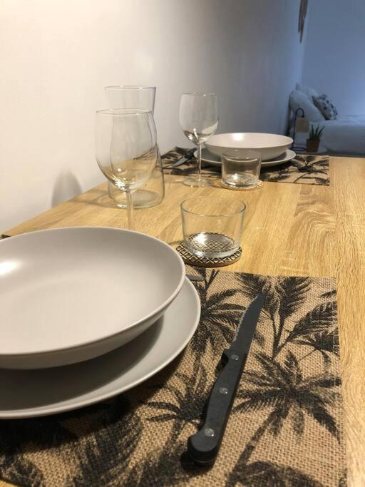 Studio Cosy, Lyon, Avec Garage Prive Ngoại thất bức ảnh